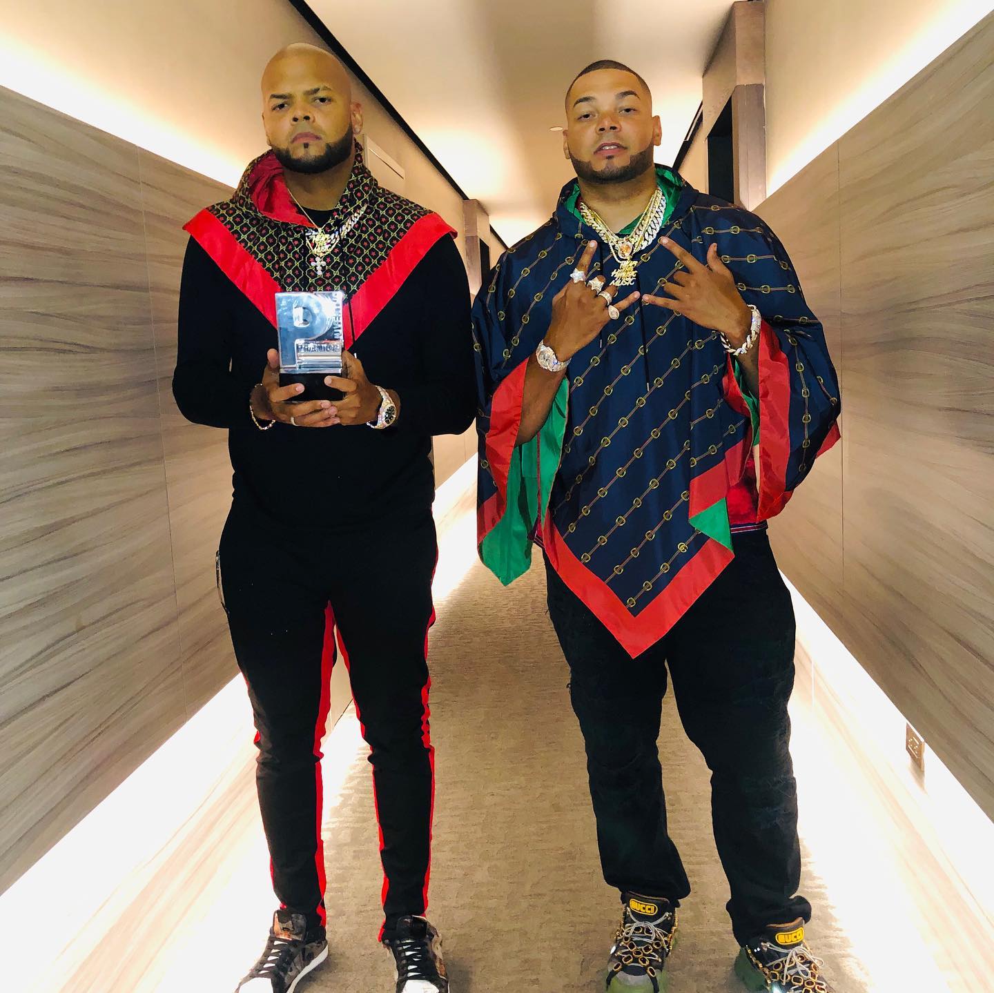 Canciones de Mambo Kingz